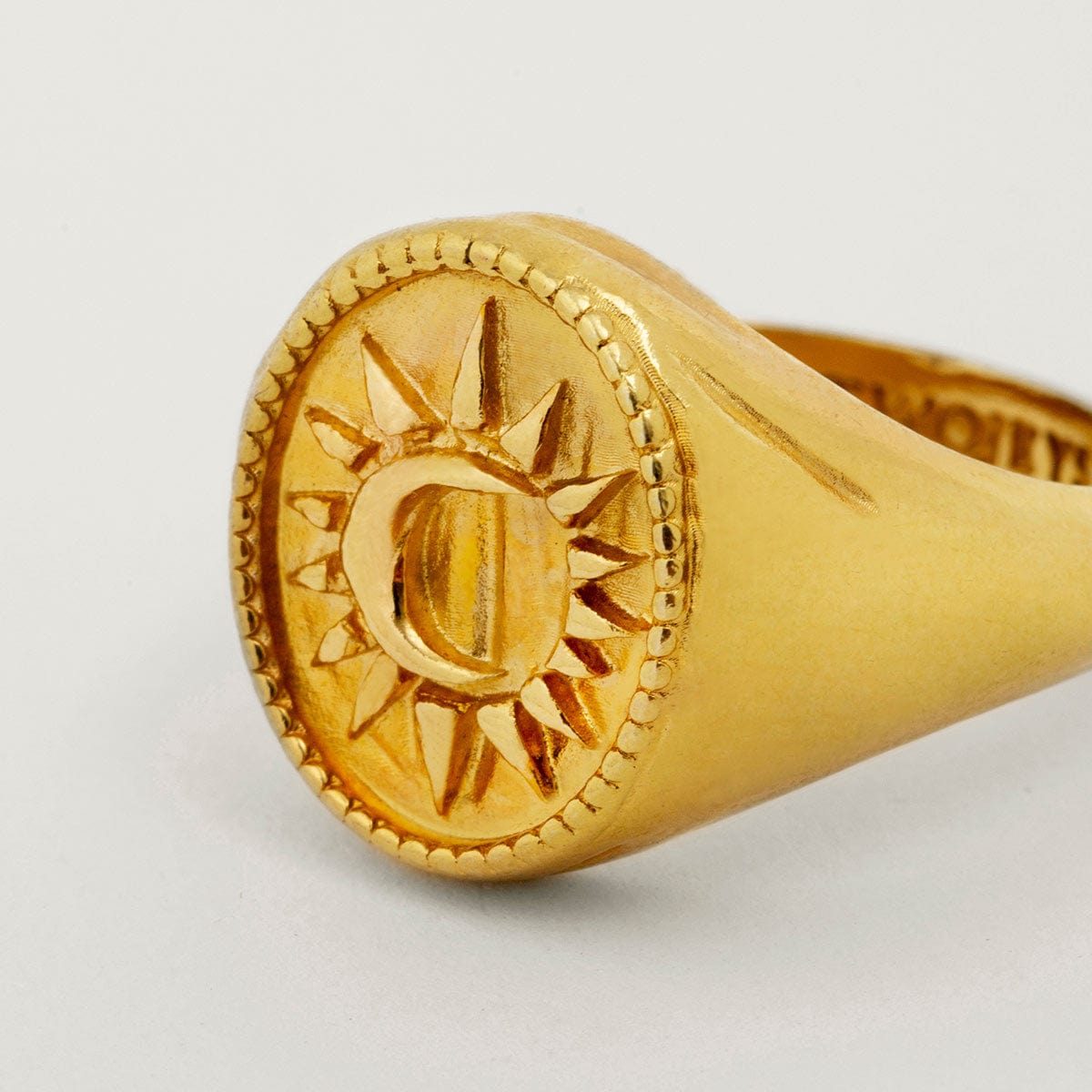 Twojeys rings Midnight Ring