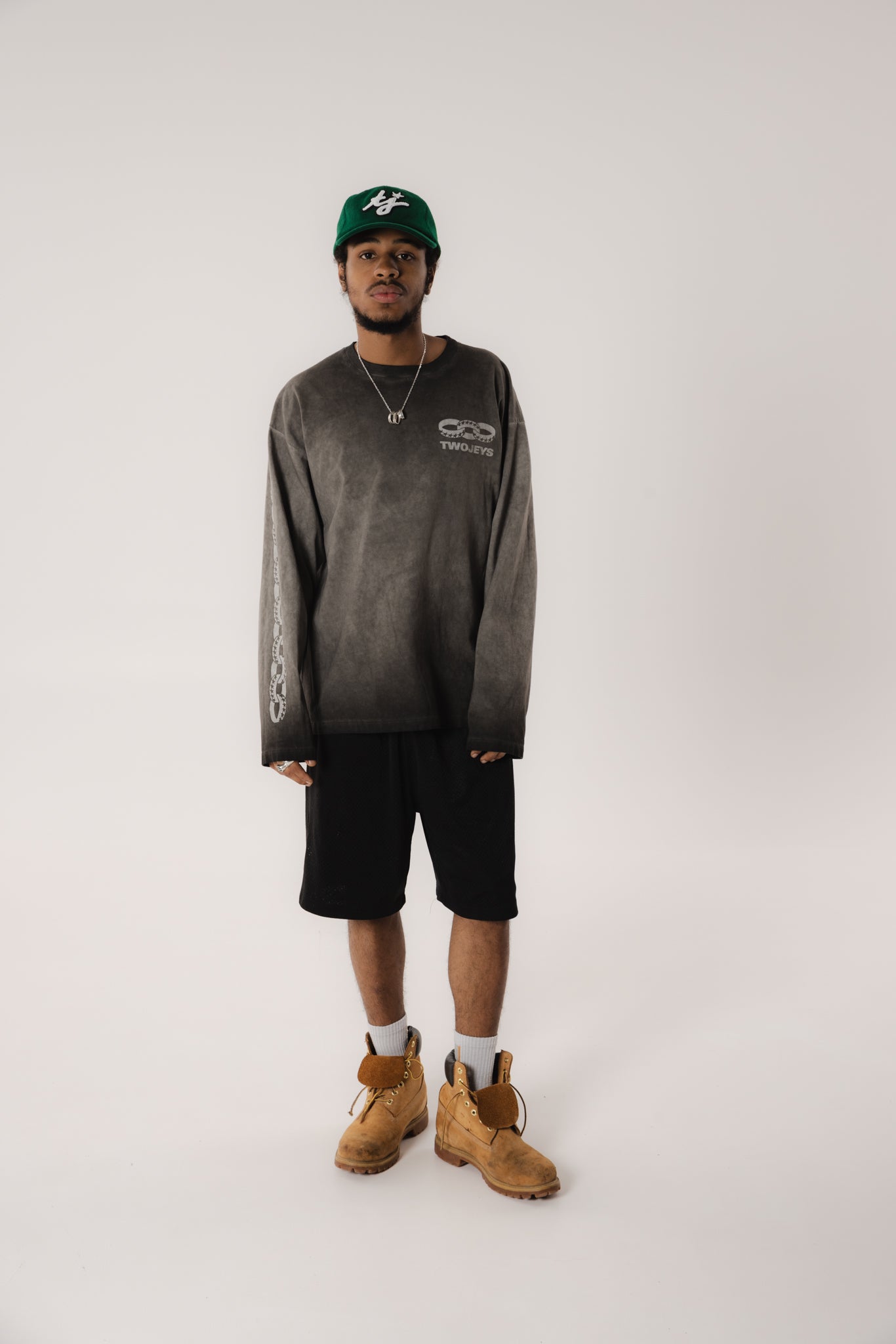 Black Icon Chain Long Sleeve Tee