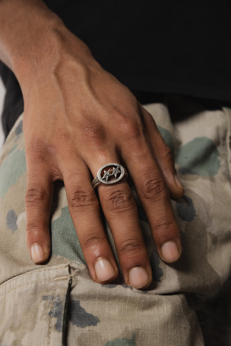 Mini Superstar Ring