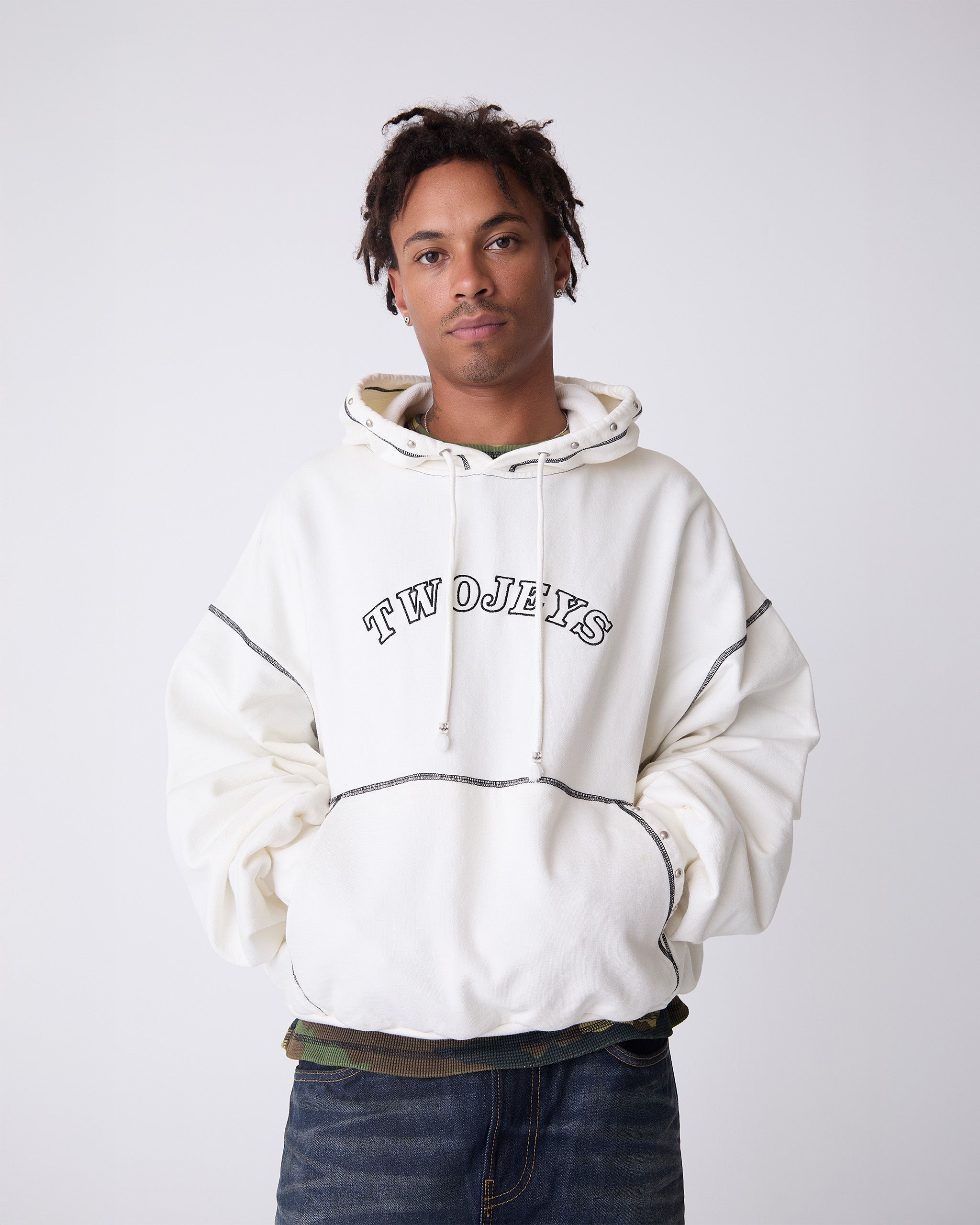 White Contrast Varsity Stud Hoodie – Twojeys