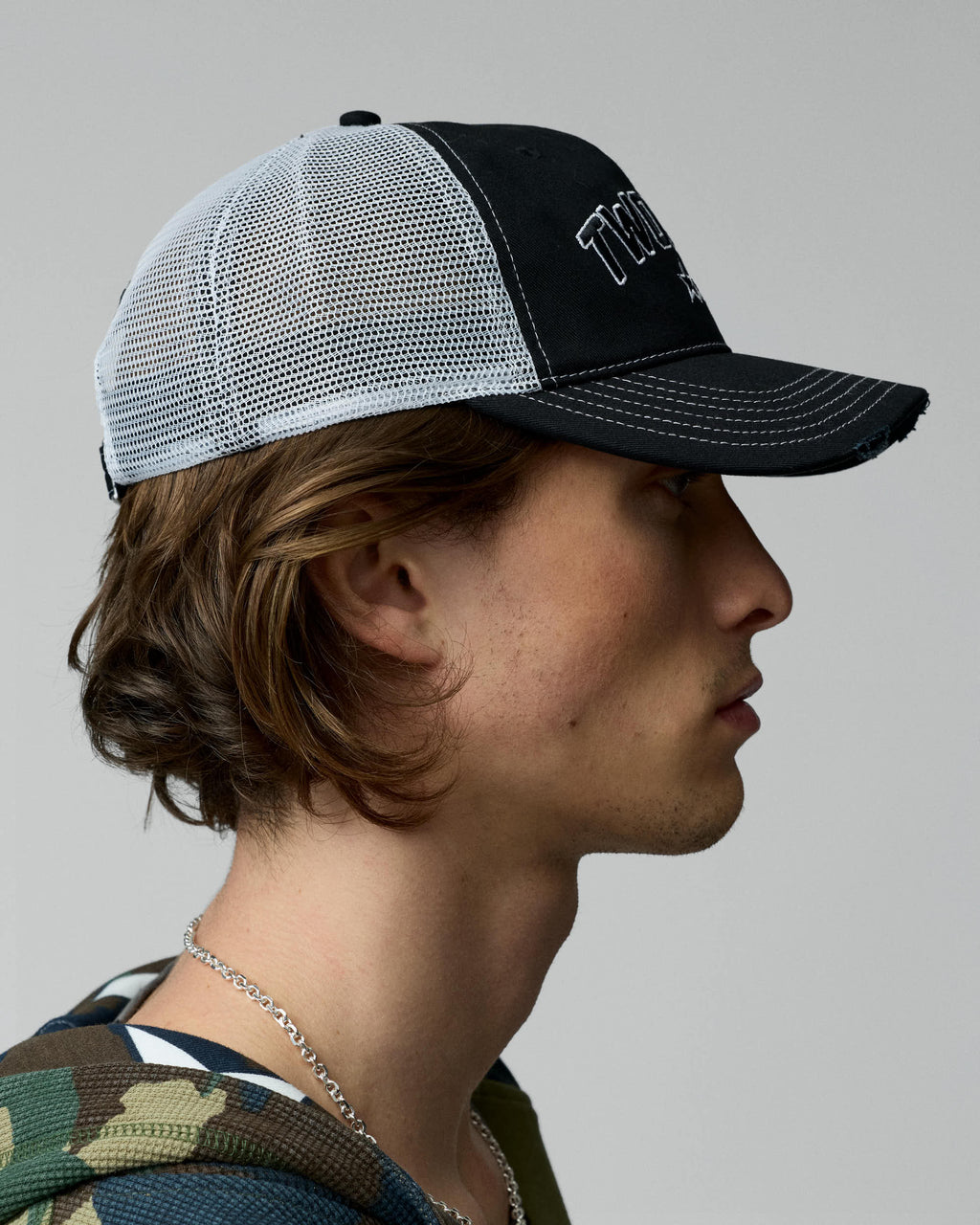 Black Icon Trucker