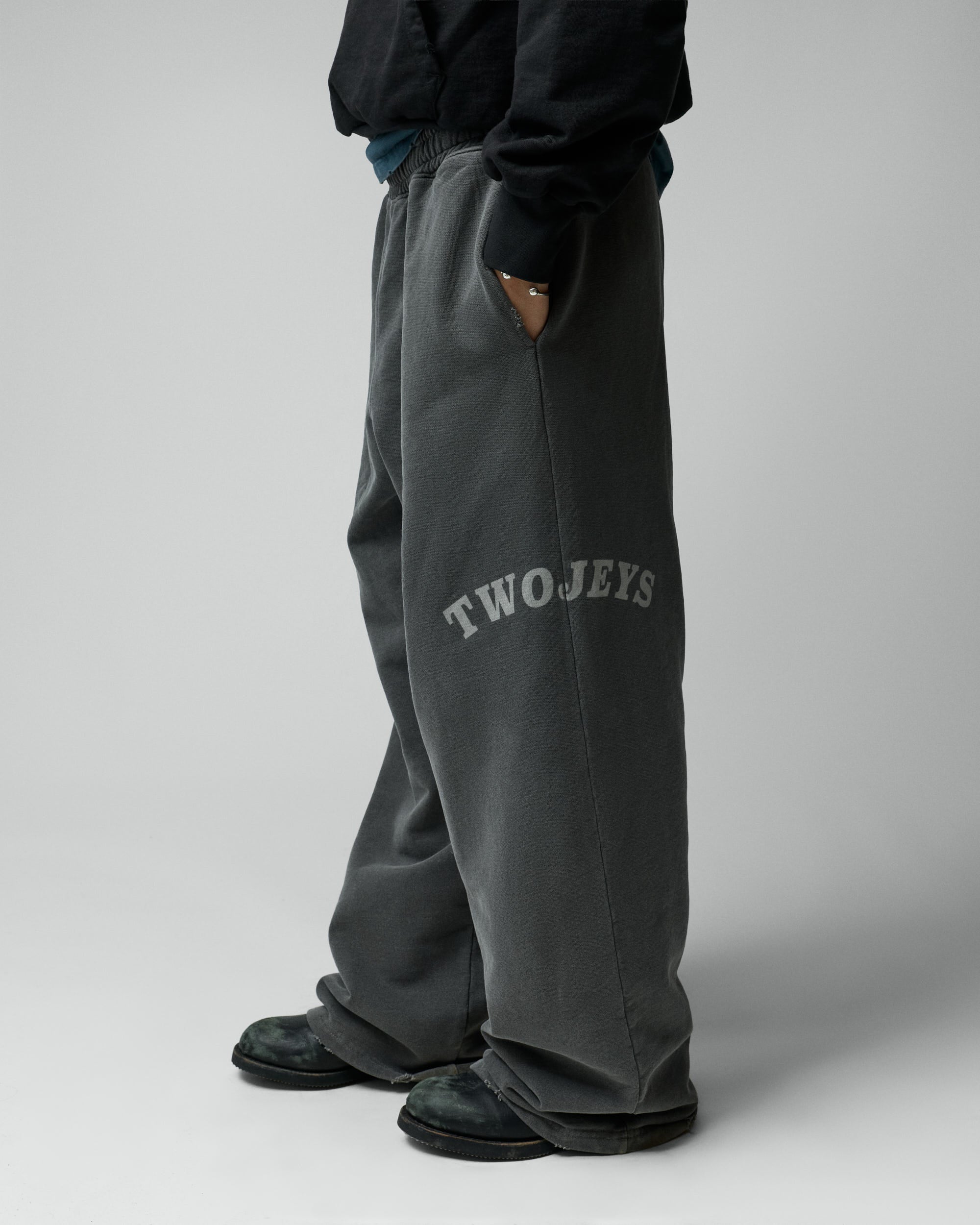 Antracita Varsity Sweatpants – Twojeys