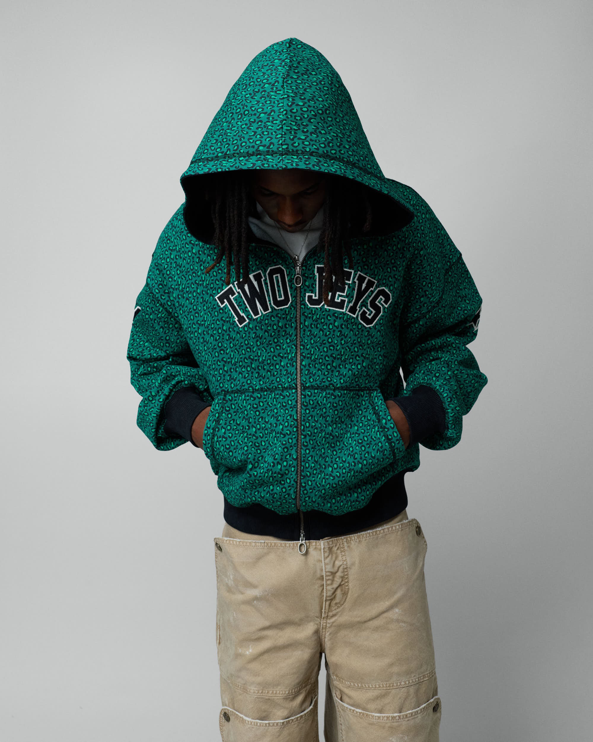 Vintage Varsity Zipper Green Cheetah – Twojeys