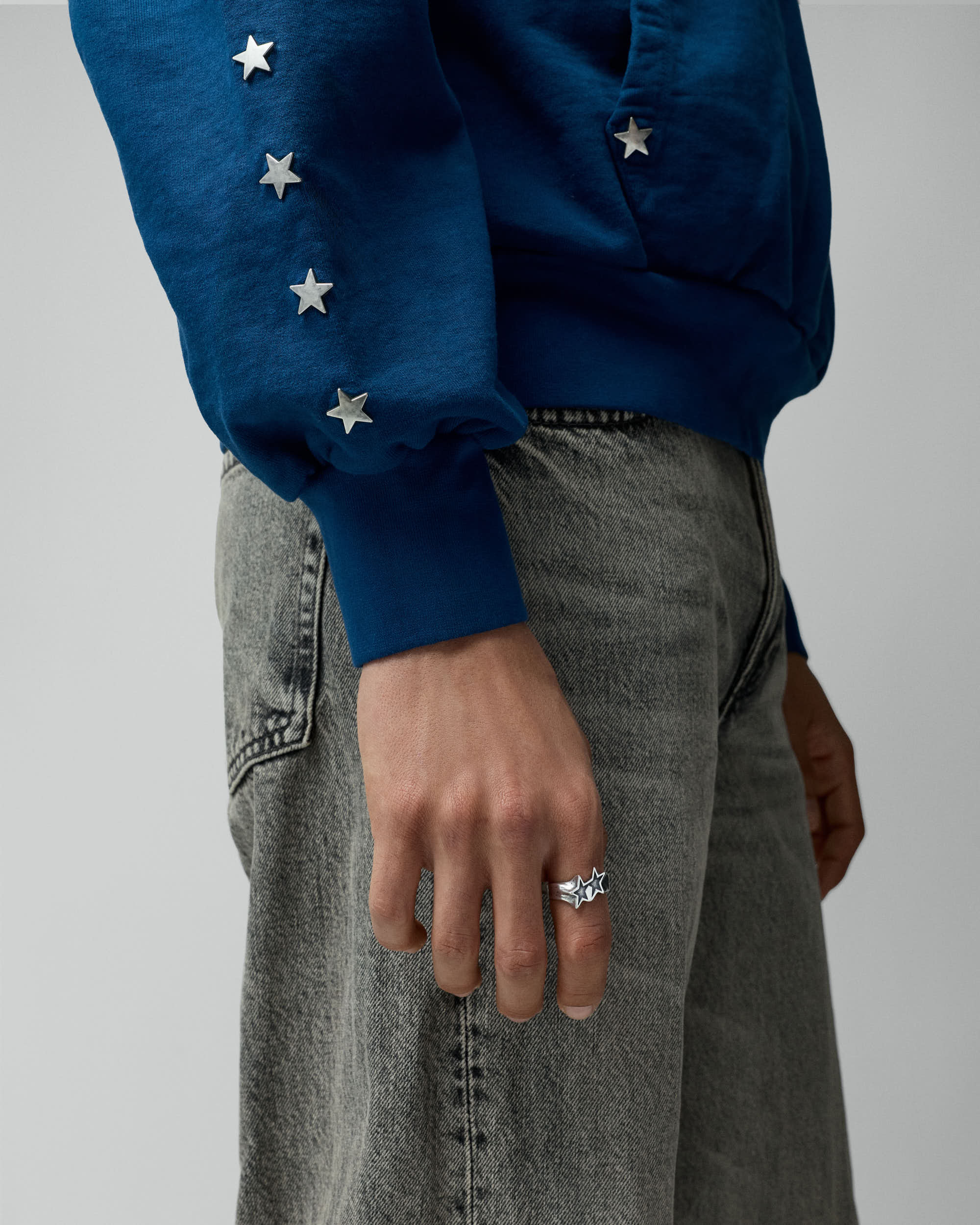 Tilted Icon Ring – Twojeys
