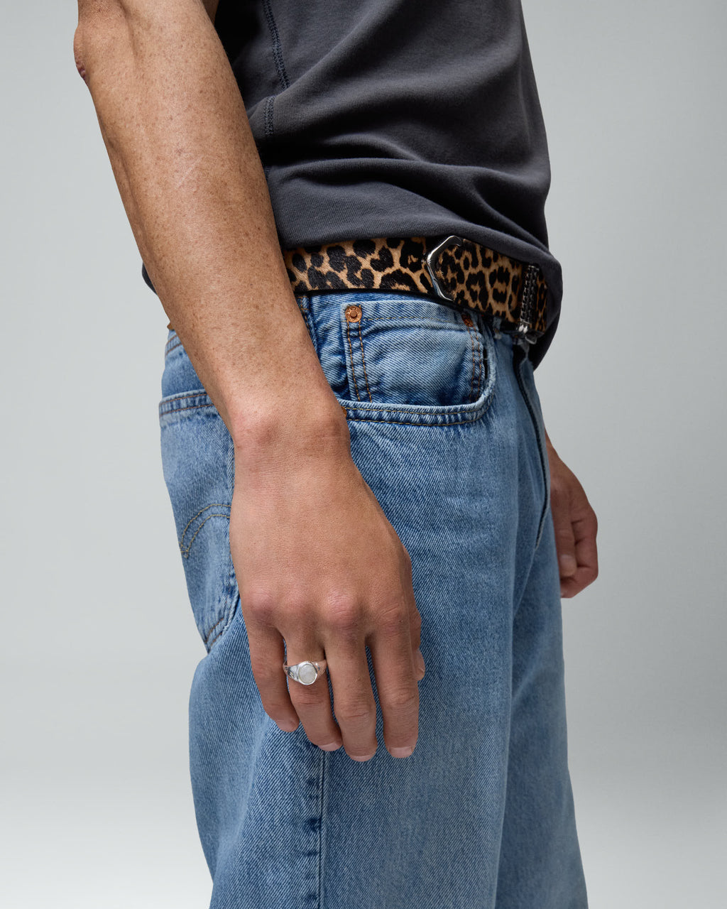 Vertical Moonstone Signet