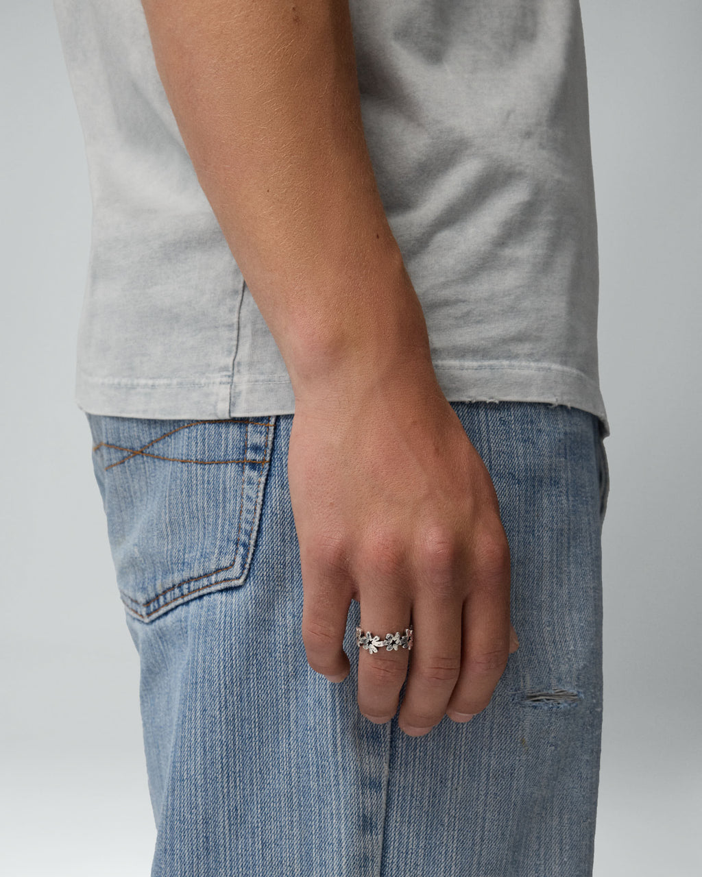 All-round Flowers Ring