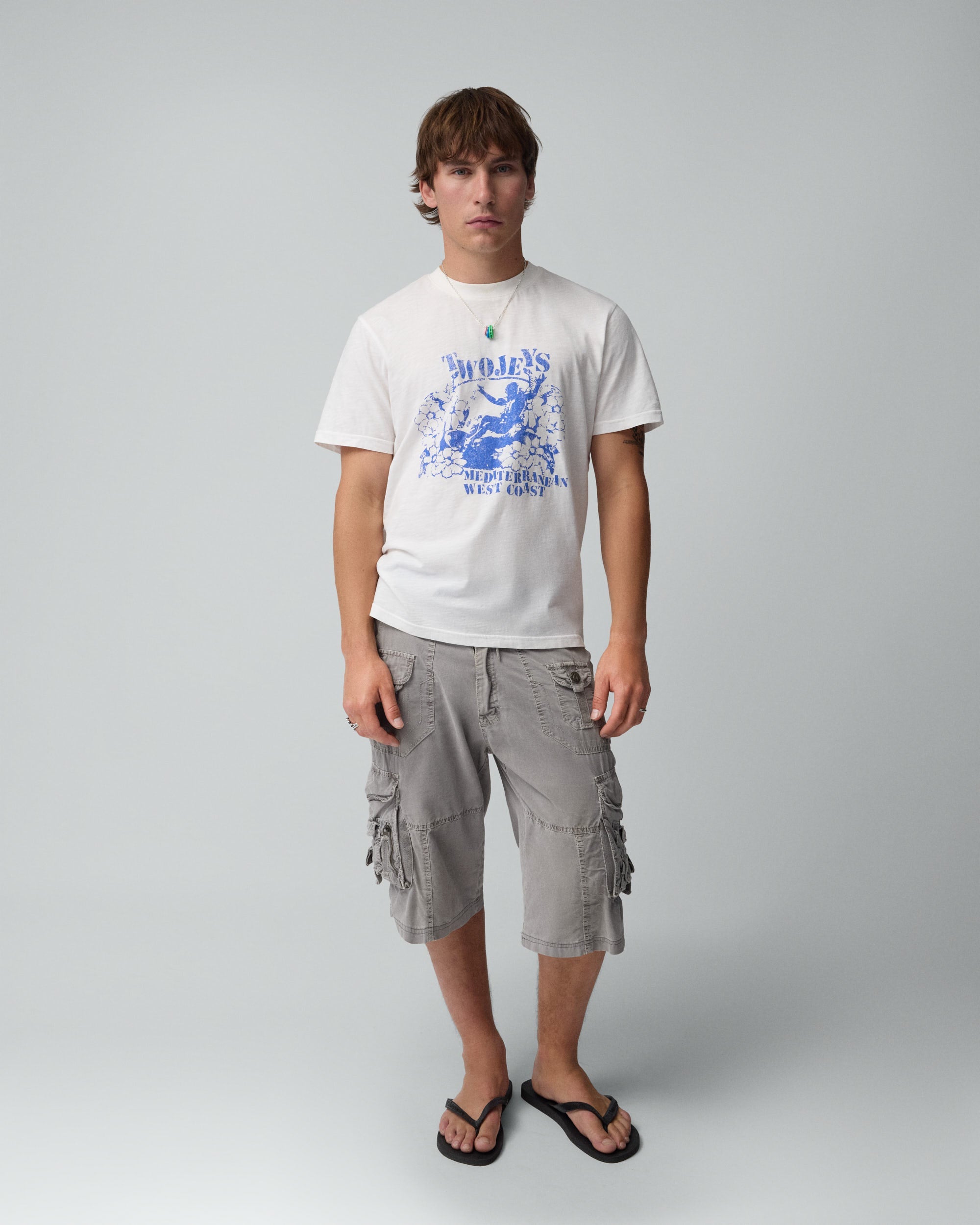 Souvenir White Tee – Twojeys