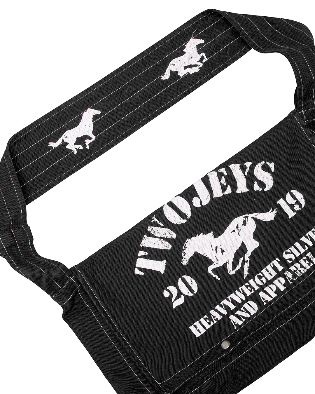 Sterling Messenger Bag Black