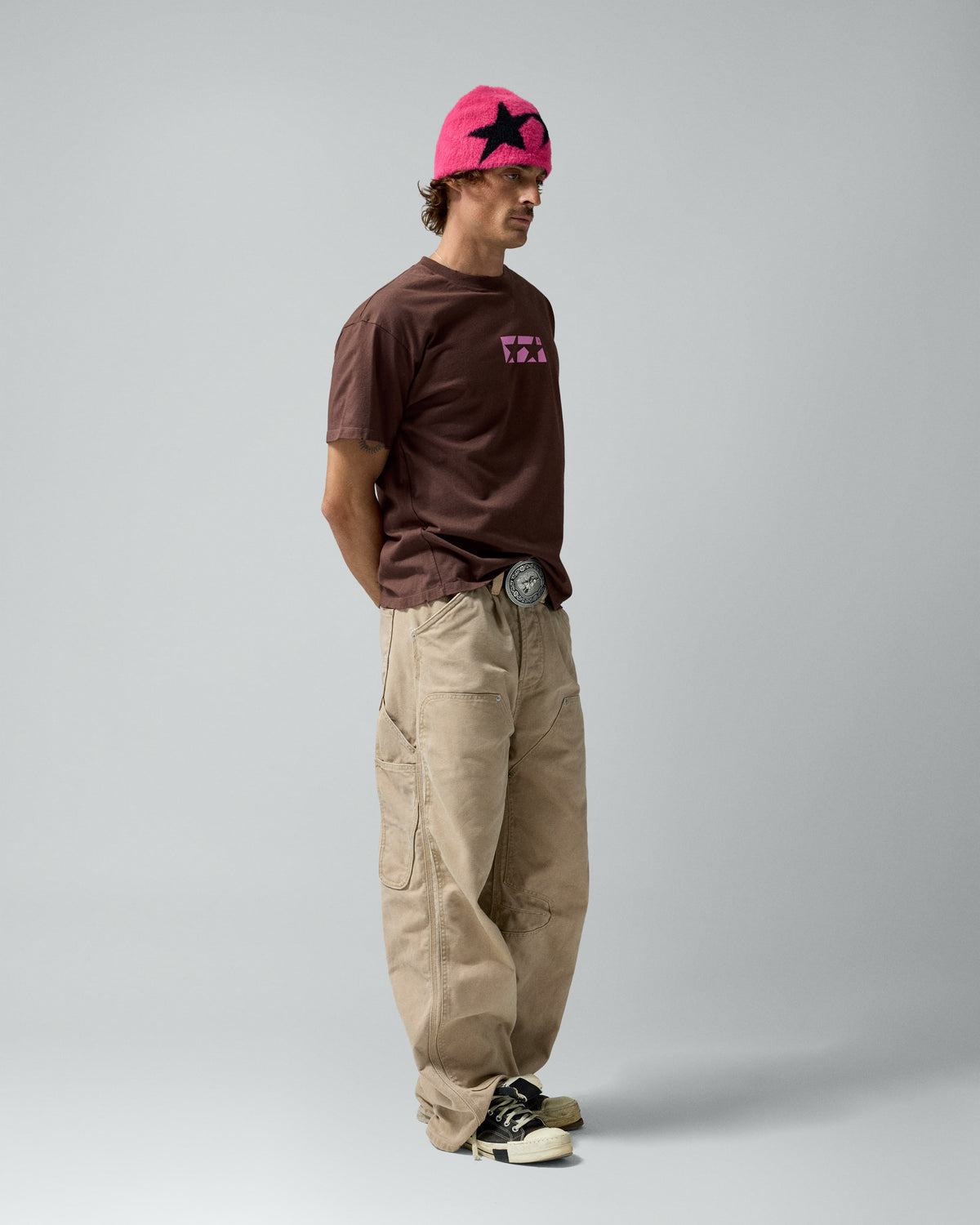 Framed Logo Tee Brown – worn by model