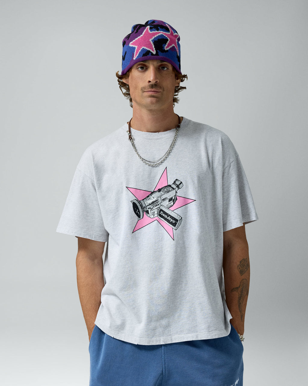Camera Crew Tee Grey Melange – worn by model