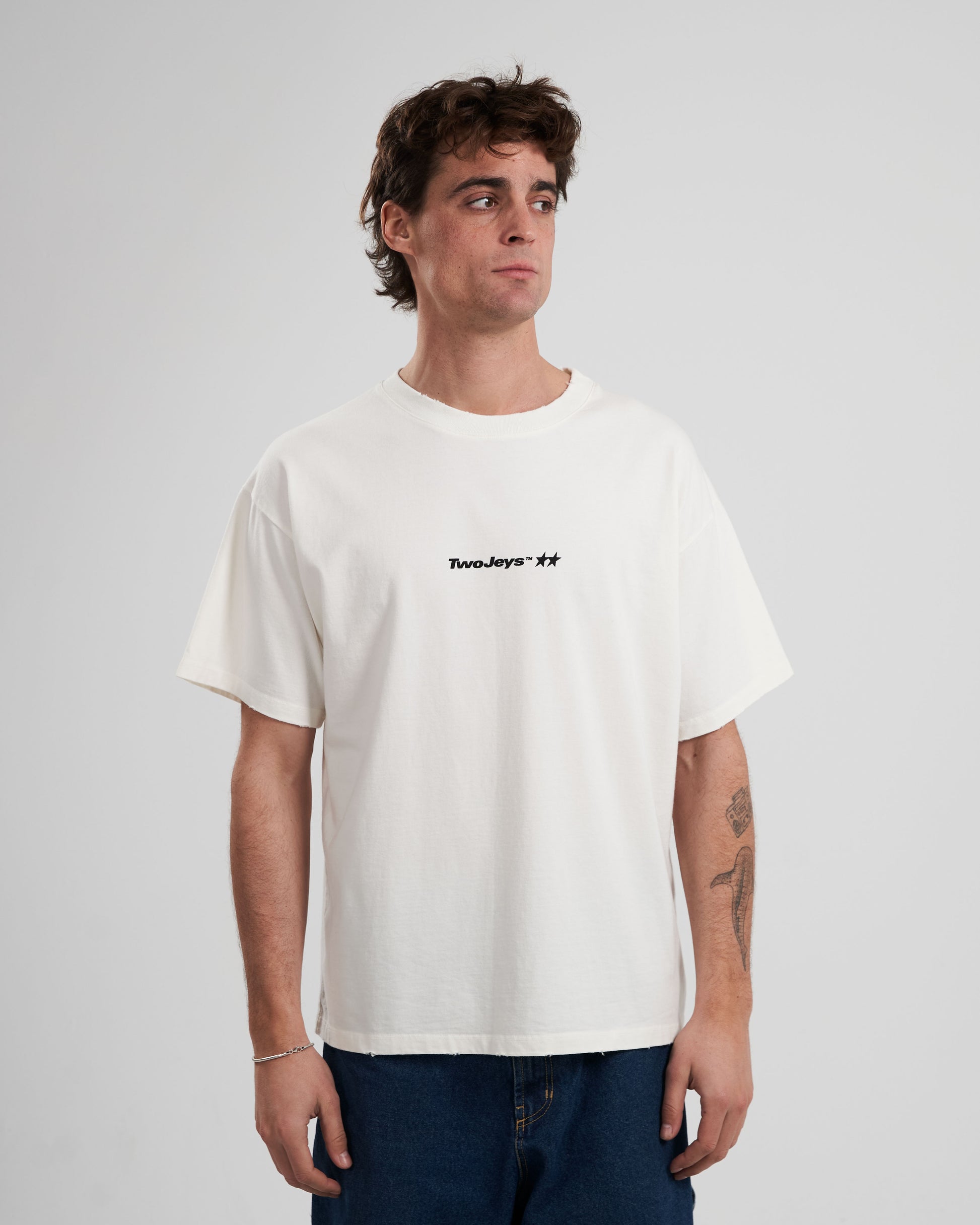 Icon Vintage White T-Shirt – Twojeys