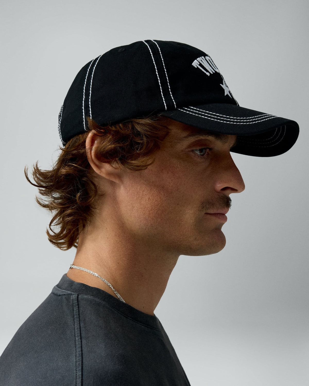 Icon Cap Contrast Black – worn by model