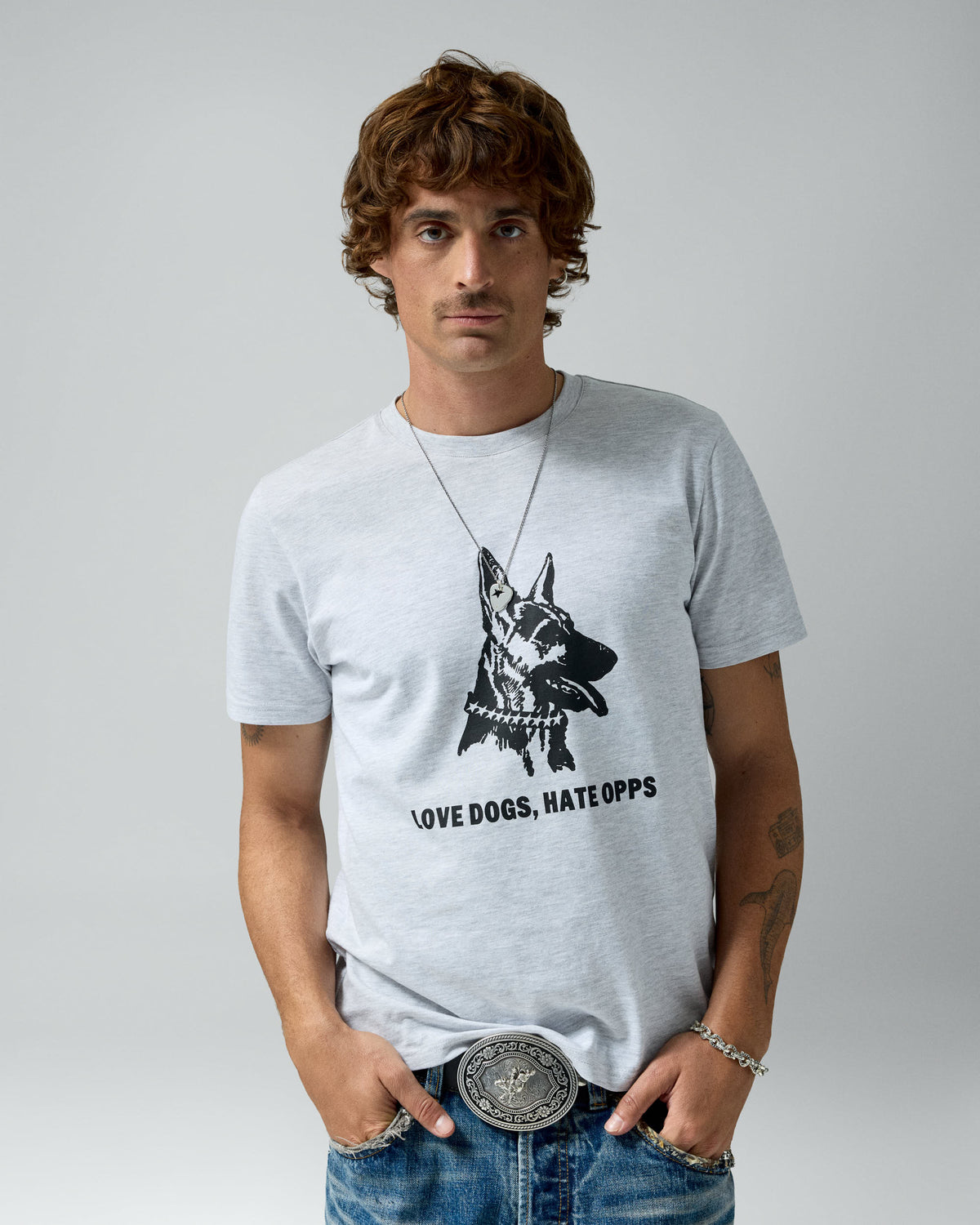 OPPS Tee Grey Melange – worn by model