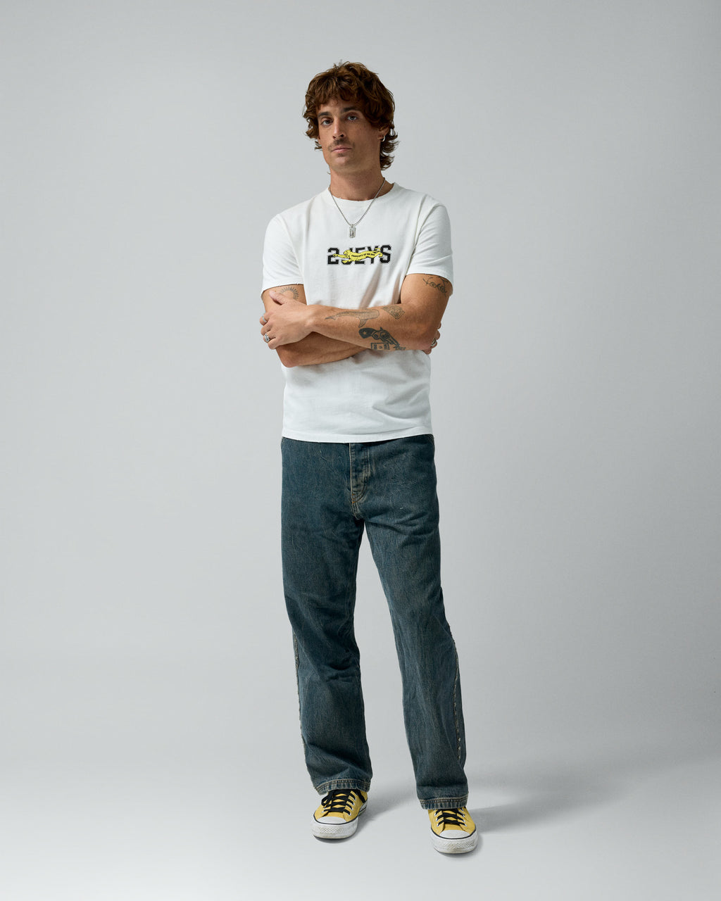 Panther Tee White – worn by model