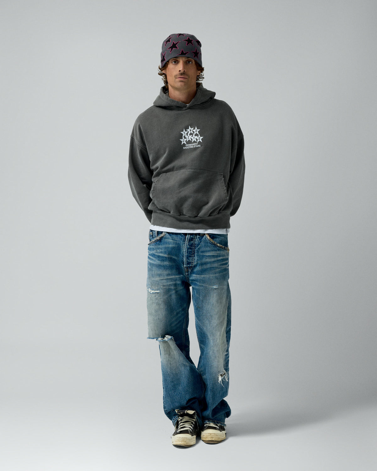 Permanent Shooting Stars Hoodie Ash – worn by model