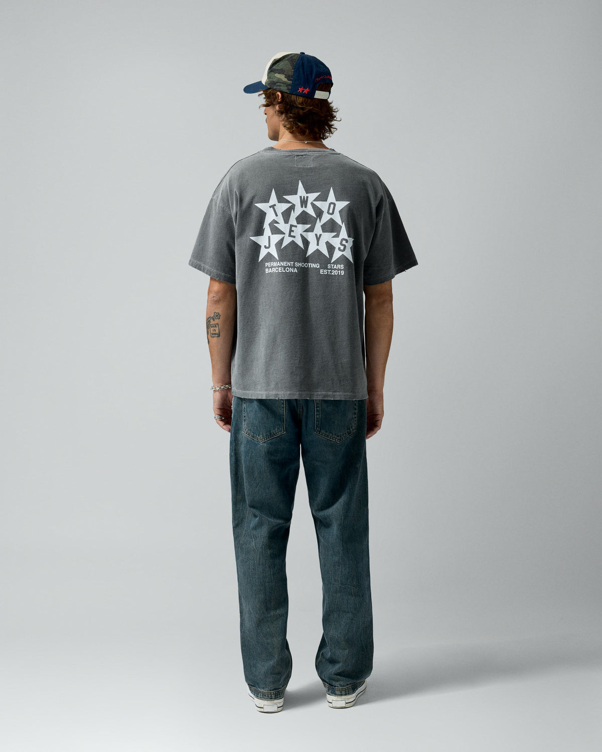 Permanent Shooting Stars Tee Ash – worn by model