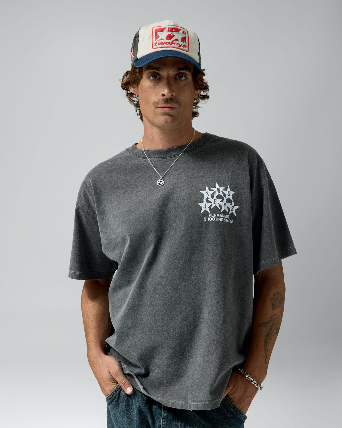 Permanent Shooting Stars Tee Ash – worn by model