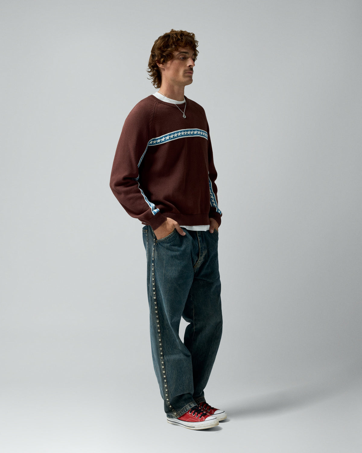 Starline Knit Brown Crewneck – worn by model