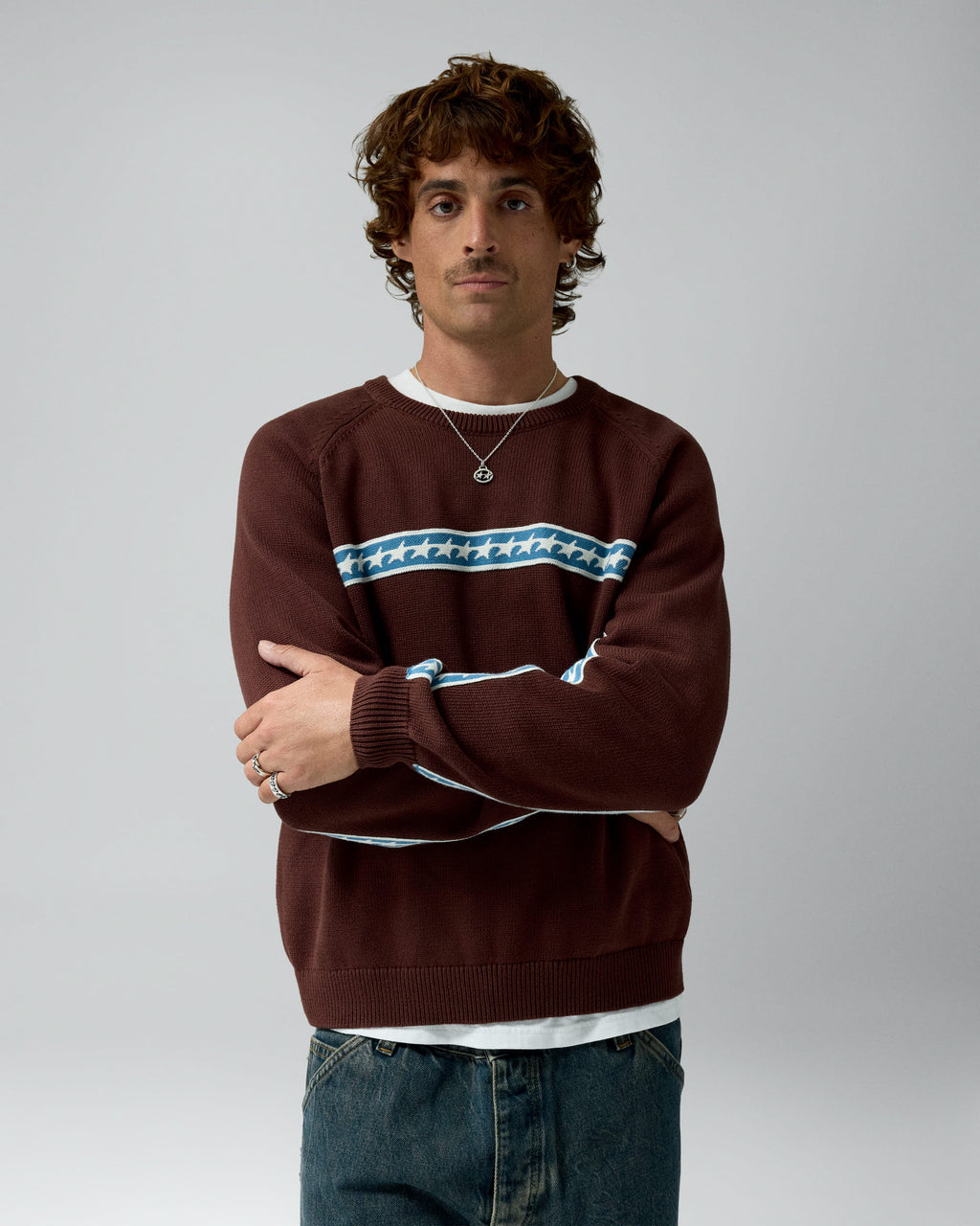 Starline Knit Brown Crewneck – worn by model
