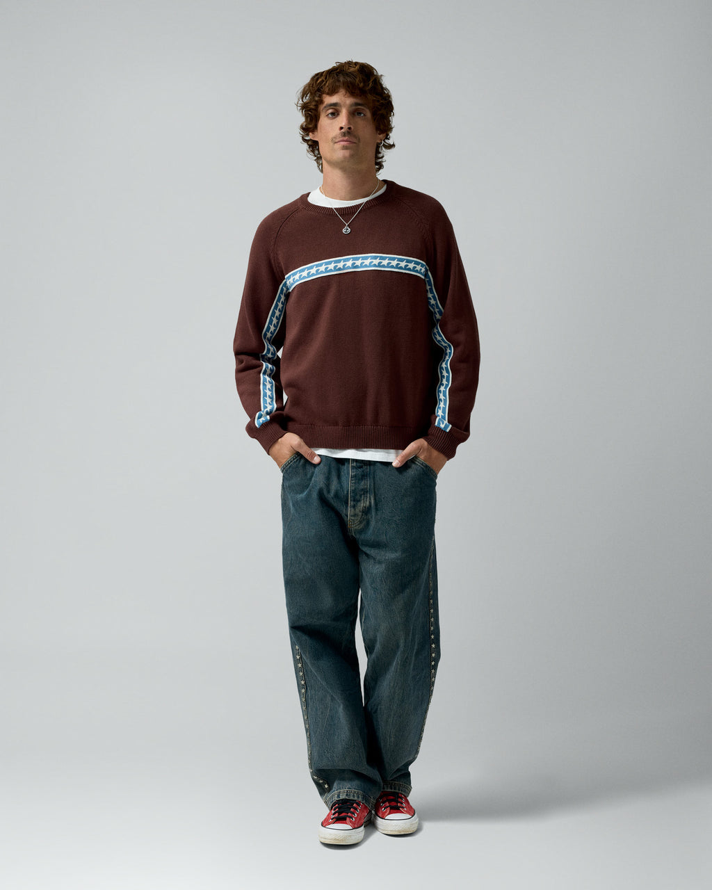Starline Knit Brown Crewneck – worn by model