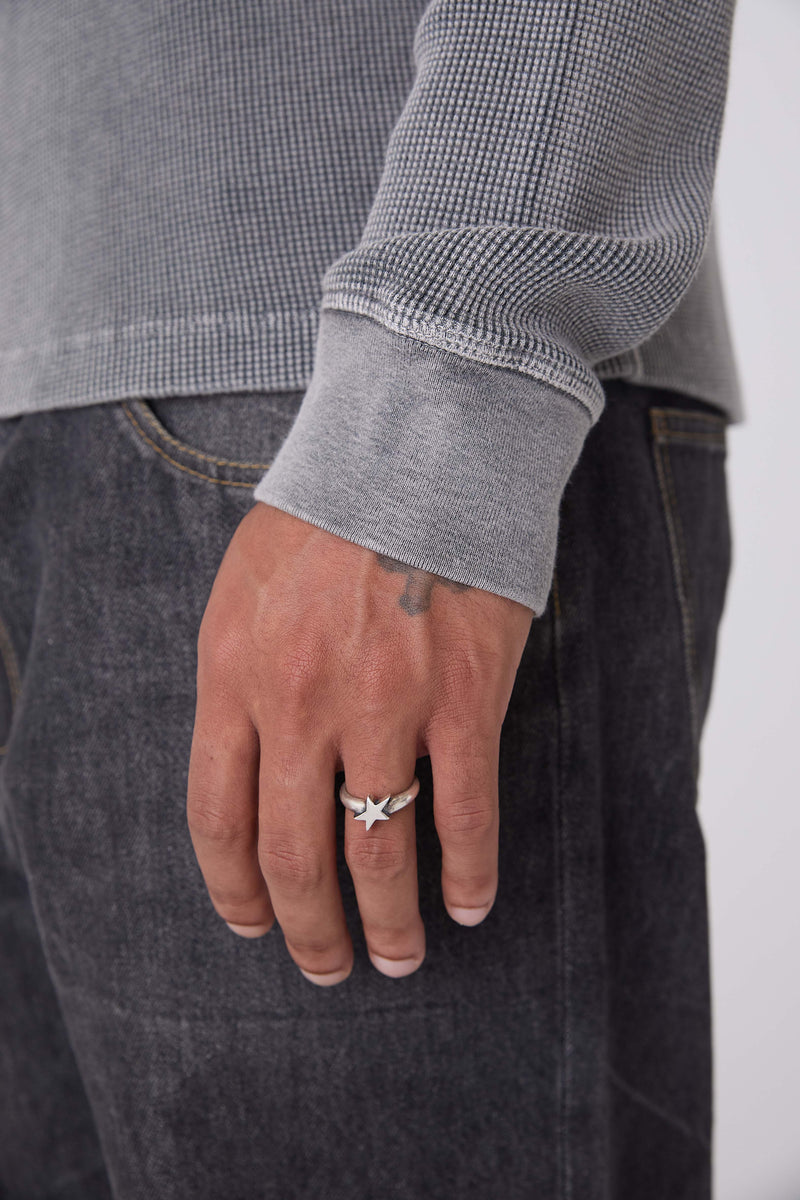 Single Star Signet Ring