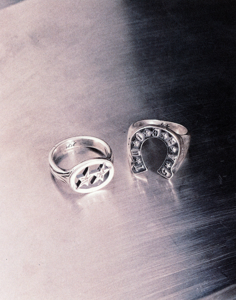 Mini Superstar Ring