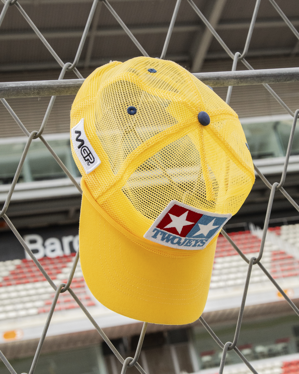 Gorra Trucker Moto GP amarilla 